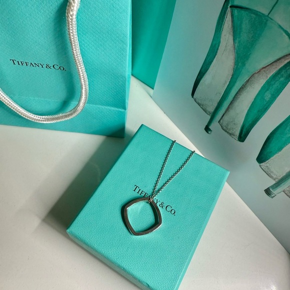 Tiffany & Co. Frank Gehry Sterling Silver Square Torque Pendant Necklace Rare - Picture 6 of 6